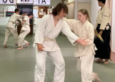 aikido teen working out